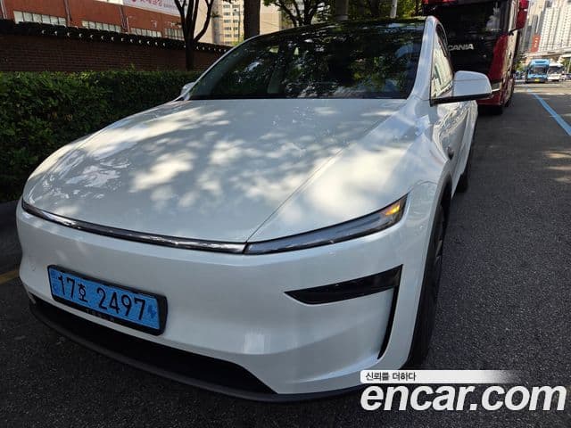 Tesla модель Y, 2025 3