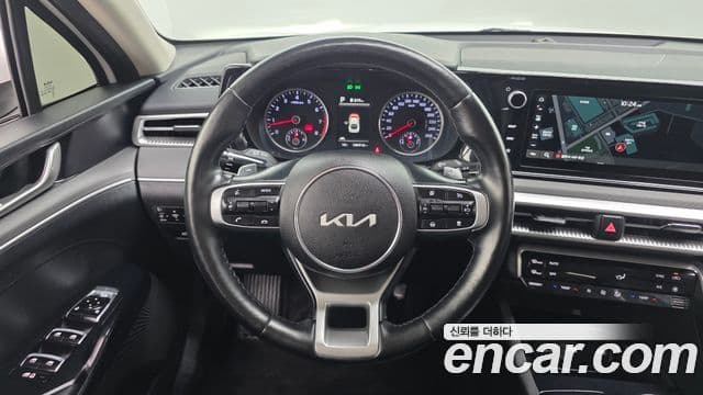 Kia K5 3세대 Trendy, 2022 14