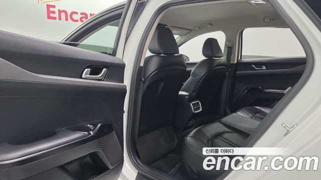 Kia K5 3세대 Trendy, 2022 18