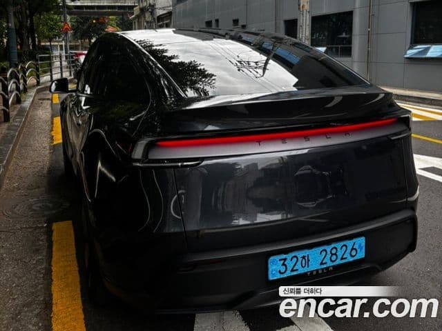 Tesla модель Y, 2025 6