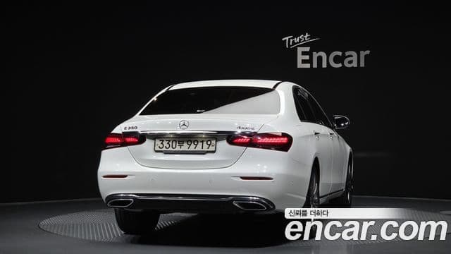 Mercedes-Benz E-класс W213 Exclusive, 2023 4