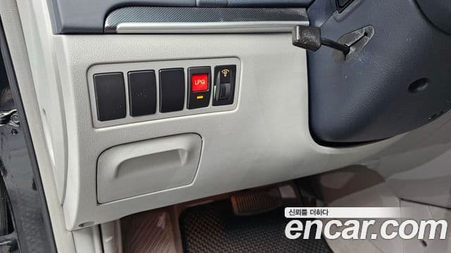 Hyundai NF Sonata топовая версия, 2008 18