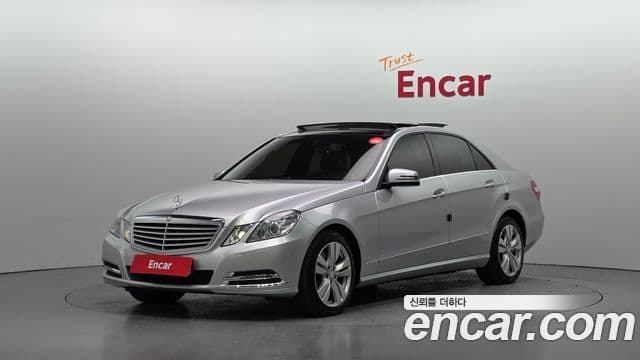Mercedes-Benz E-класс W212 E300 Elegance, 2013 1