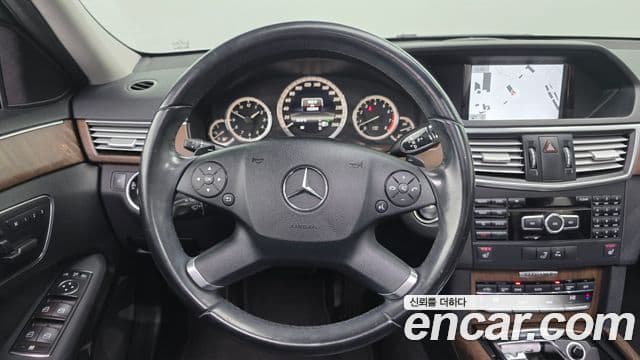 Mercedes-Benz E-класс W212 E300 Elegance, 2013 14