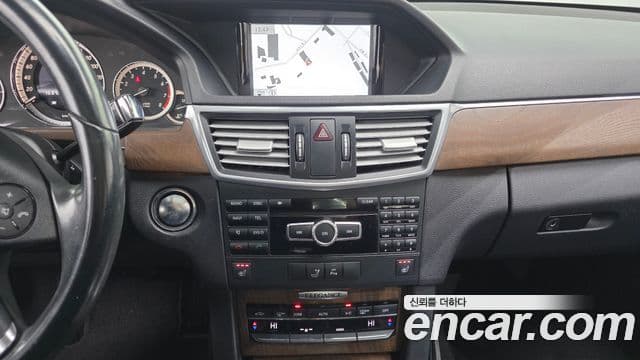 Mercedes-Benz E-класс W212 E300 Elegance, 2013 15