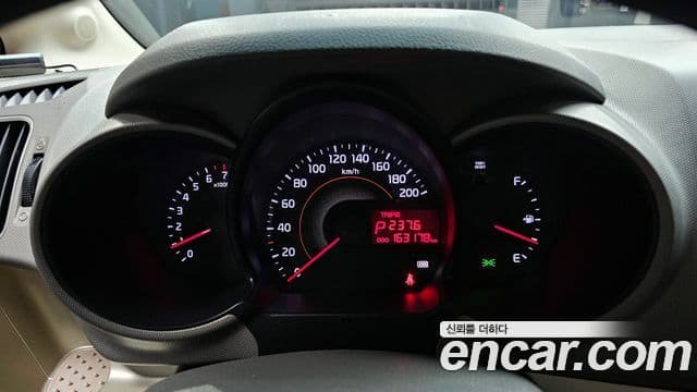 Kia Ray Luxury, 2012 8