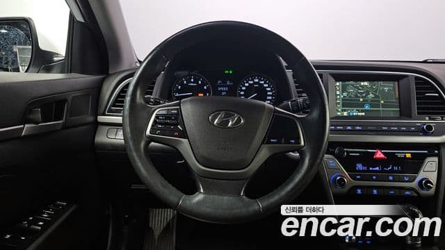 Hyundai Avante AD 1.6 GDI Smart, 2016 13