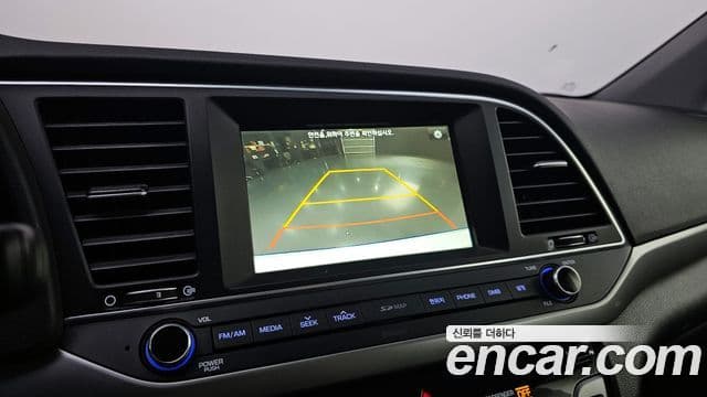 Hyundai Avante AD 1.6 GDI Smart, 2016 17