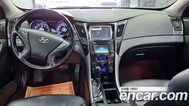 Hyundai Sonata The / новый 브릴리언트 LPI Modern(для людей с инвалидностью), 2013 7
