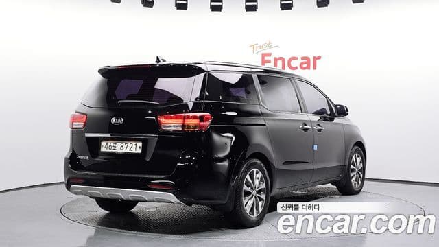 Kia All New Carnival Luxury, 2017 2