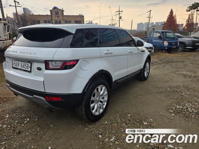 Land Rover Range Rover Evoque 2.0 TD4 SE, 2017 3
