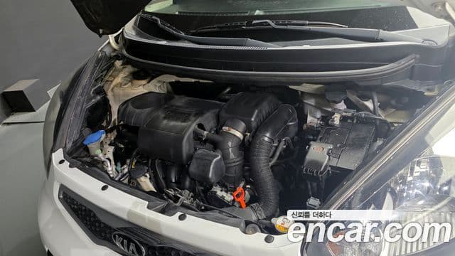 Kia All New Morning Deluxe Trendy, 2015 6