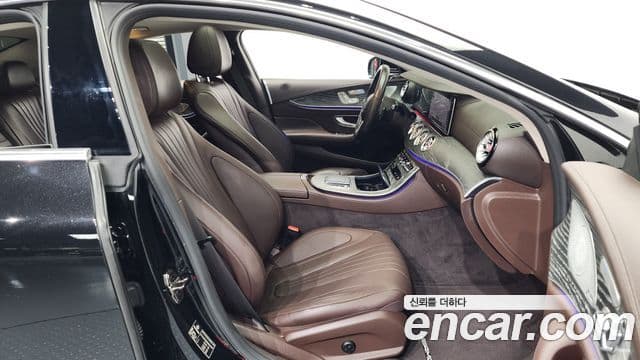 Mercedes-Benz CLS-класс C257 AMG Line, 2021 11