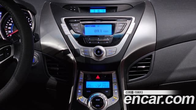 Hyundai Avante MD M16 GDI top, 2011 17