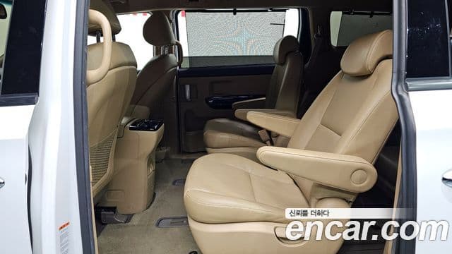 Kia All New Carnival Prestige, 2018 12
