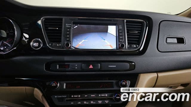 Kia All New Carnival Prestige, 2018 17