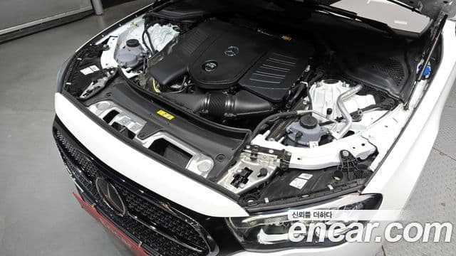 Mercedes-Benz E-класс W214 Avantgarde, 2024 6