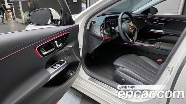 Mercedes-Benz E-класс W214 Avantgarde, 2024 11