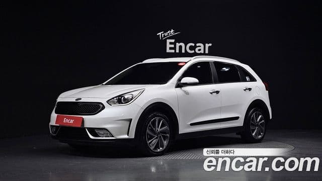 Kia Niro Prestige, 2017 1