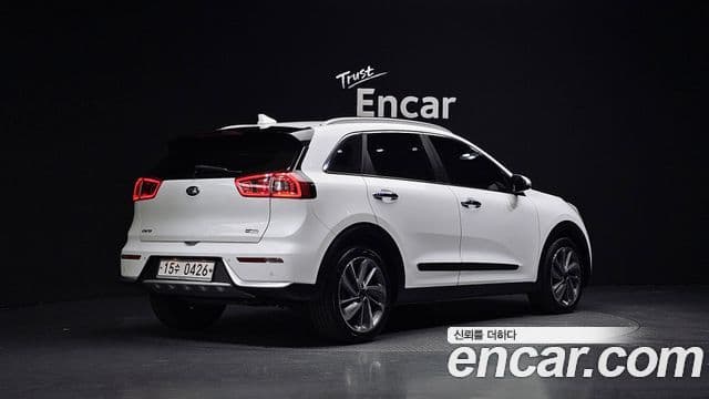 Kia Niro Prestige, 2017 2