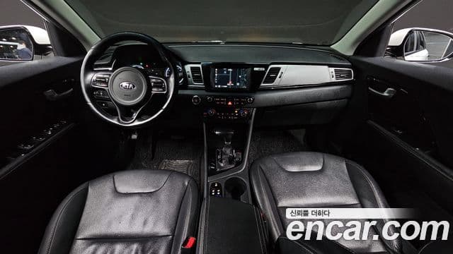 Kia Niro Prestige, 2017 7