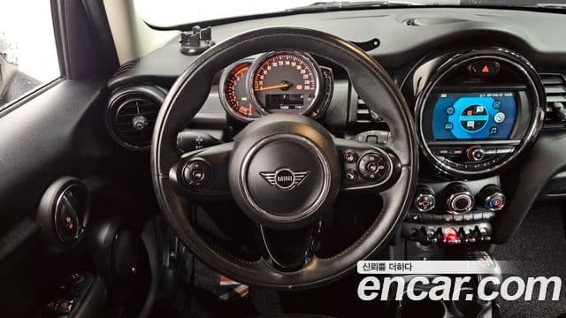 Mini Cooper 3세대, 2019 13