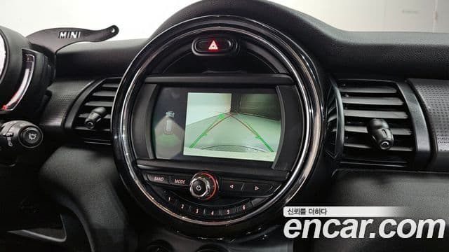 Mini Cooper 3세대, 2019 14