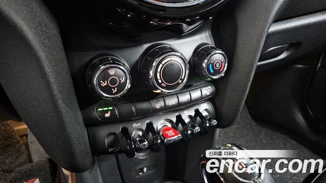 Mini Cooper 3세대, 2019 15