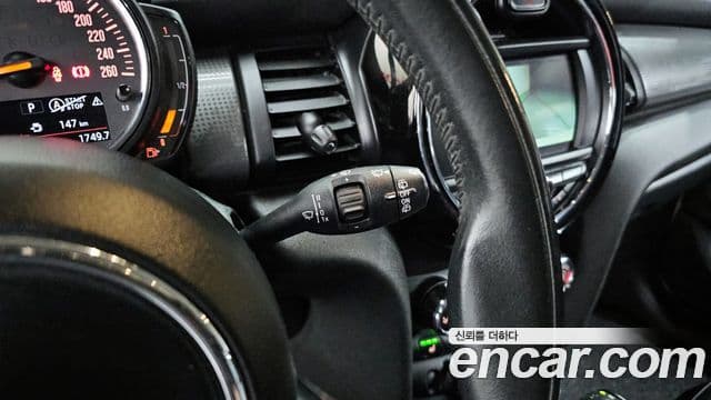 Mini Cooper 3세대, 2019 17