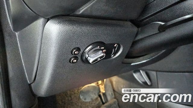 Mini Cooper 3세대, 2019 19