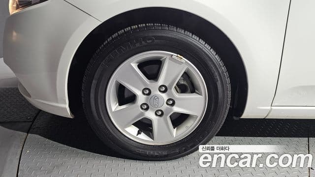 Kia Forte Eco Plus, 2011 все фото
