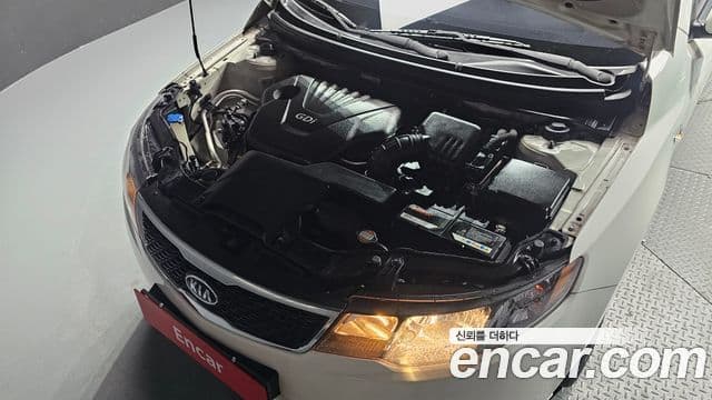 Kia Forte Eco Plus, 2011 6