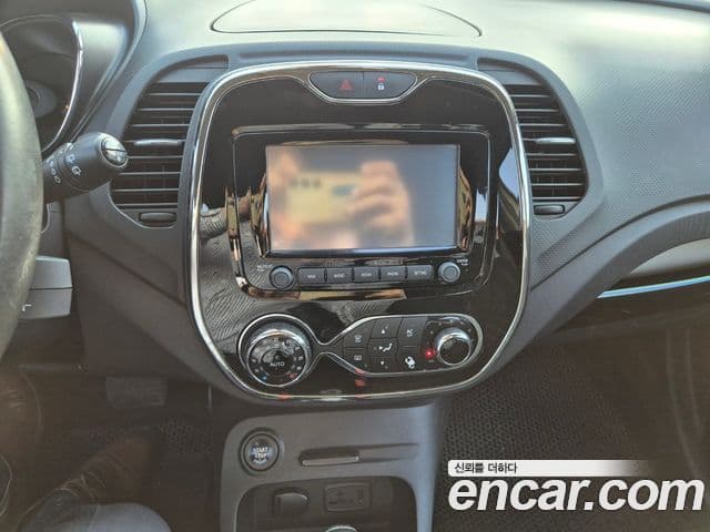 Renault Korea(Samsung) QM3 RE, 2015 9