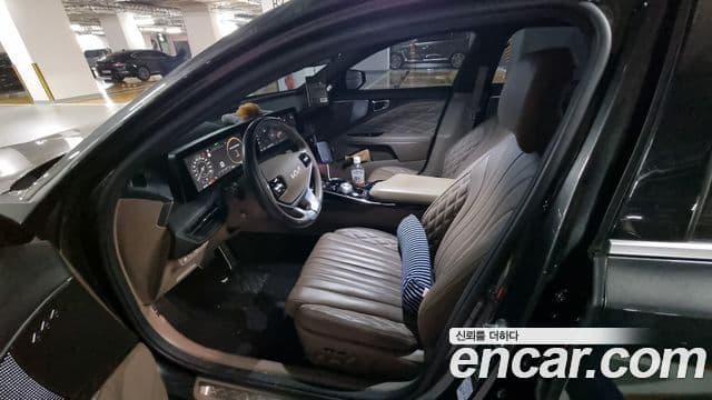 Kia K8 Signature, 2022 10