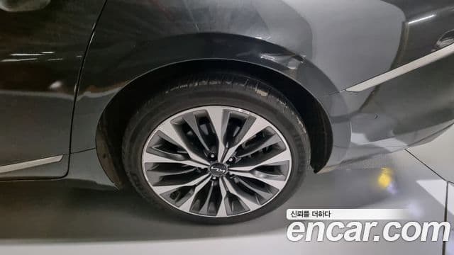 Kia K8 Signature, 2022 17