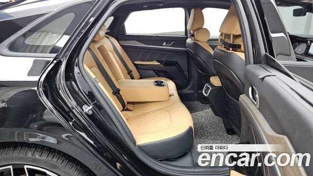 Kia K5 3세대 Signature, 2022 12