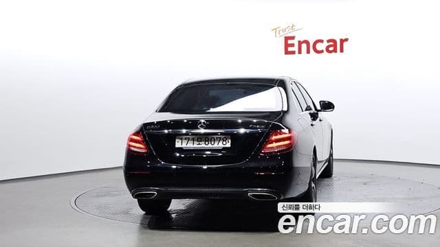 Mercedes-Benz E-класс W213 Avantgarde, 2020 4