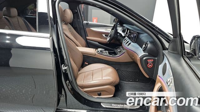 Mercedes-Benz E-класс W213 Avantgarde, 2020 11