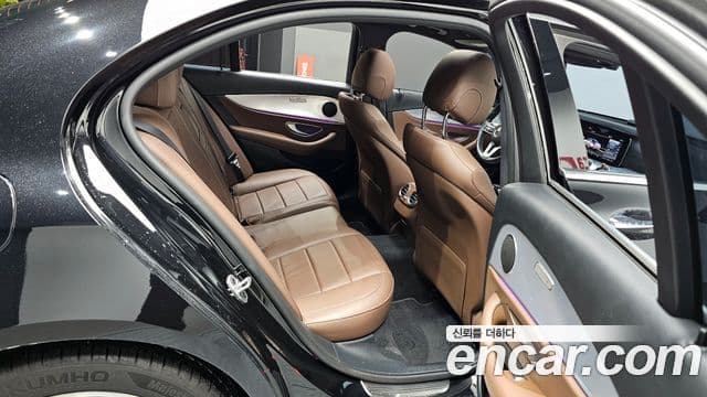 Mercedes-Benz E-класс W213 Avantgarde, 2020 12