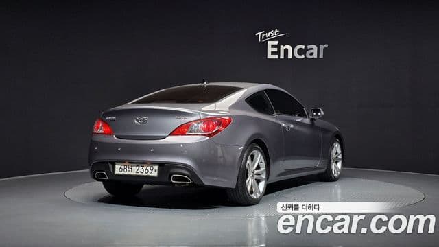 Hyundai Genesis купе 200 турбо R, 2009 2