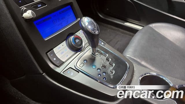 Hyundai Genesis купе 200 турбо R, 2009 9