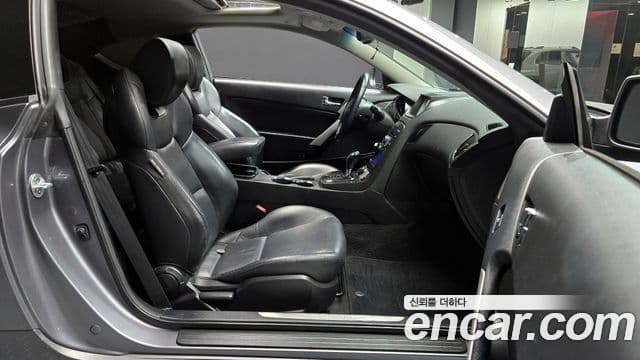 Hyundai Genesis купе 200 турбо R, 2009 10