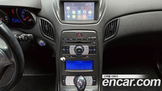 Hyundai Genesis купе 200 турбо R, 2009 14