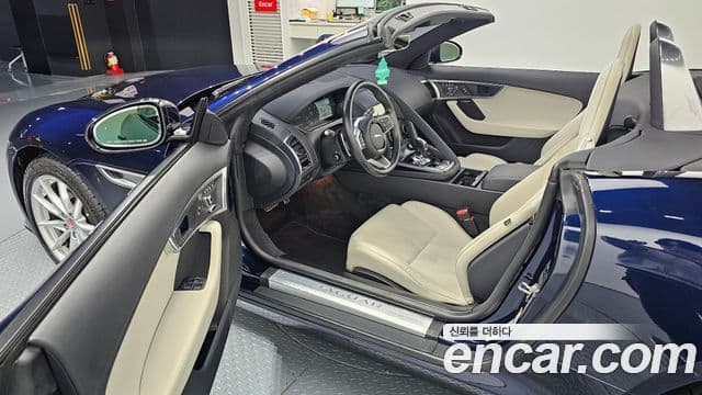 Jaguar F-TYPE X152, 2023 11