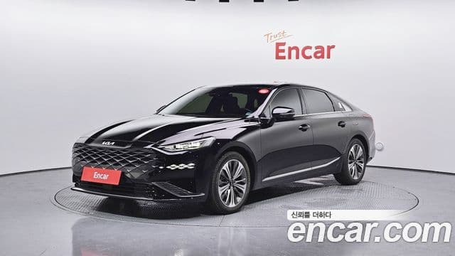 Kia K8 гибрид Signature, 2023 1