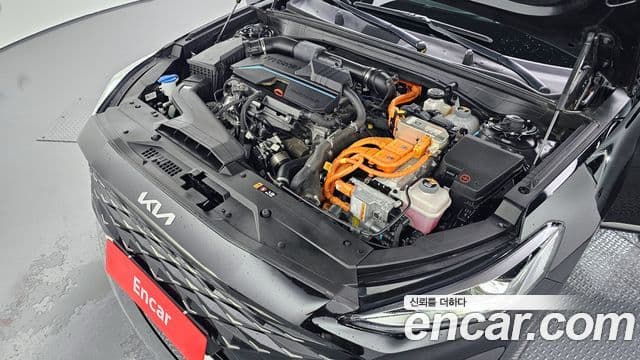 Kia K8 гибрид Signature, 2023 6