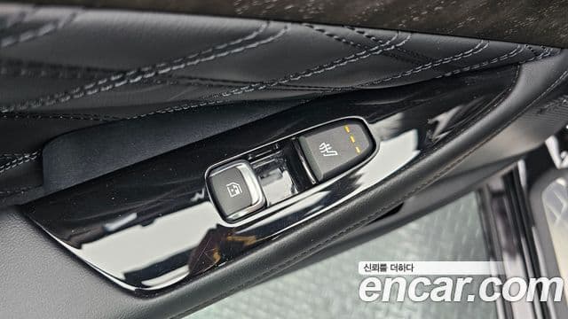 Kia K8 гибрид Signature, 2023 18