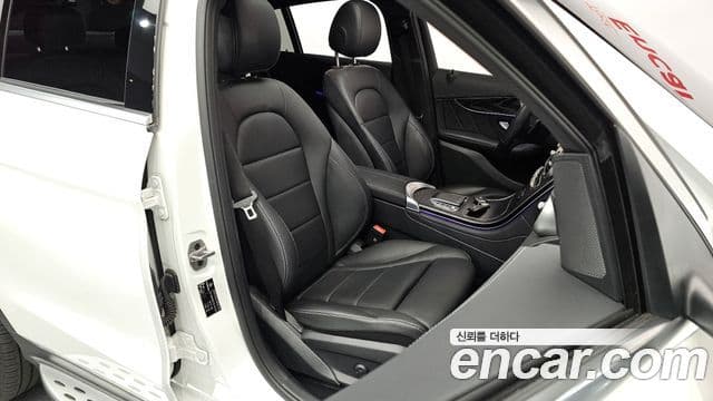 Mercedes-Benz GLC-класс X253 GLC300e 4MATIC купе, 2023 10