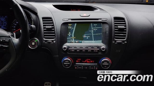 Kia K3 купе Prestige, 2015 14