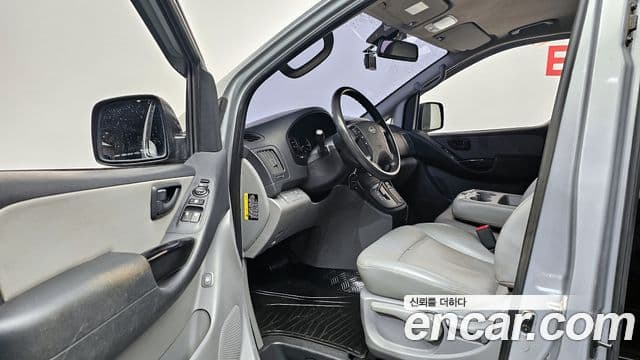 Hyundai Grand Starex Smart, 2017 11